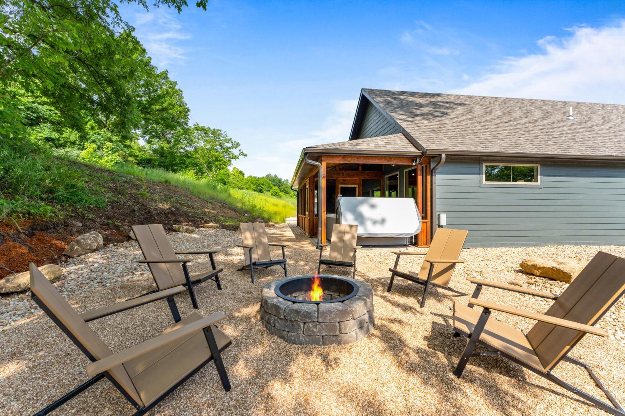 New Ozark Oasis Luxe Cabin Retreat With Hot Tub Hollister Zewnętrze zdjęcie